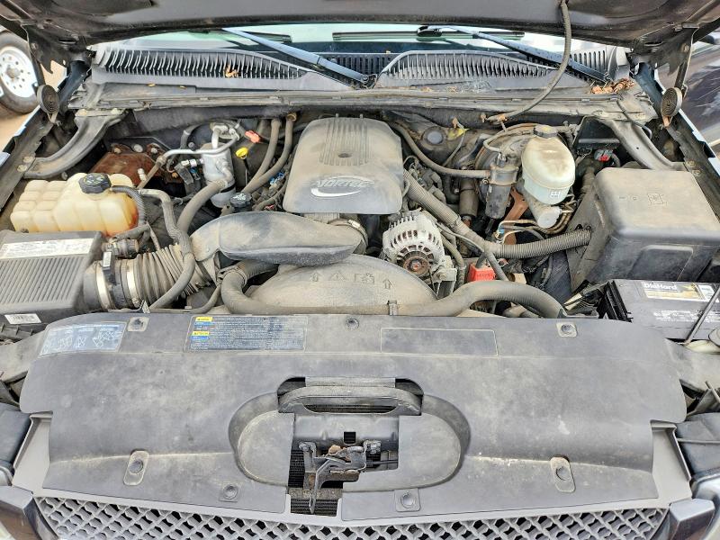 2004 Chevrolet Silverado მანქანა იყიდება აუქციონზე, vin: 2GCEK19T141285353, აუქციონის ნომერი: 53740076