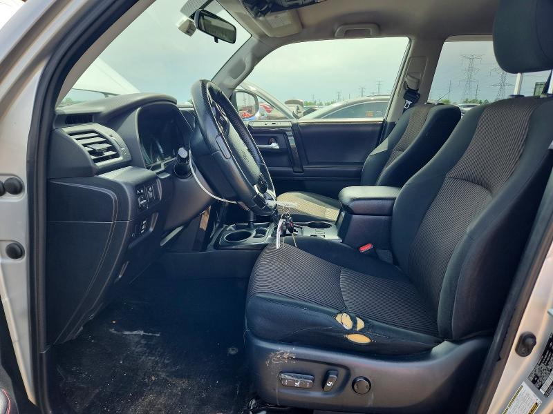 53141706 :رقم المزاد ، JTEBU5JR4G5381741 vin ، 2016 Toyota 4runner مزاد بيع