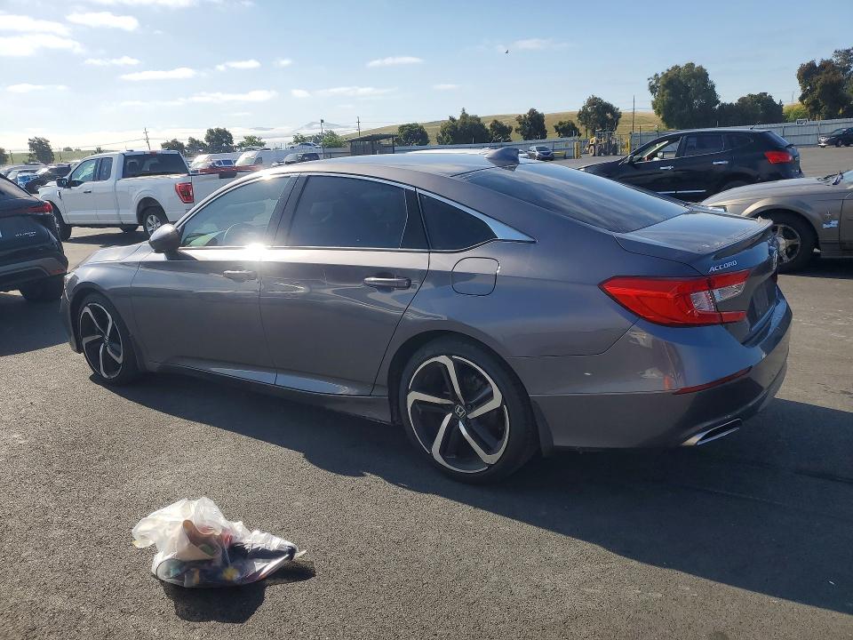Продажа на аукционе авто 2018 Honda Accord, vin: 1HGCV2F33JA038217, номер лота: 52679466