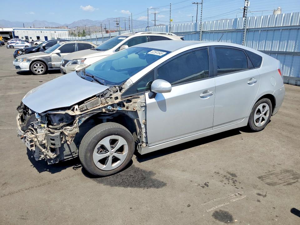 52591546 :رقم المزاد ، JTDKN3DU8F0424186 vin ، 2015 Toyota Prius مزاد بيع