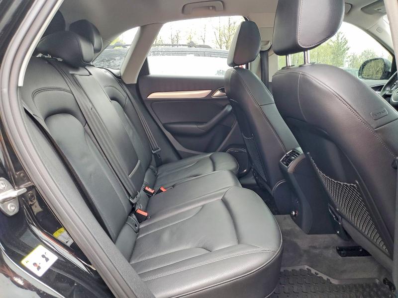 53211336 :رقم المزاد ، WA1GCCFS8HR015914 vin ، 2017 Audi Q3 مزاد بيع
