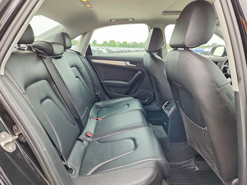 Продажа на аукционе авто 2016 Audi A4, vin: WAUFFAFL5GN000621, номер лота: 52647986