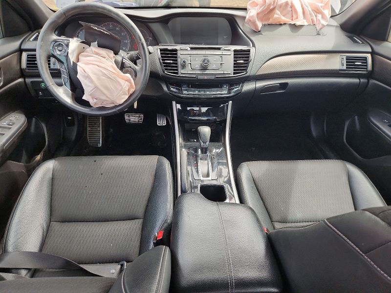 2017 Honda Accord მანქანა იყიდება აუქციონზე, vin: 1HGCR2F54HA054135, აუქციონის ნომერი: 54008916