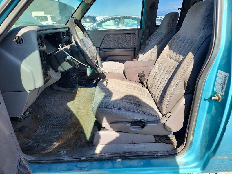 1995 Dodge Dakota მანქანა იყიდება აუქციონზე, vin: 1B7GL23Y3SW926699, აუქციონის ნომერი: 54682896