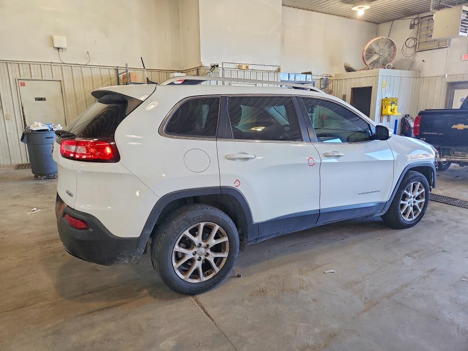 2017 Jeep Cherokee მანქანა იყიდება აუქციონზე, vin: 1C4PJLCB3HW541000, აუქციონის ნომერი: 53126716