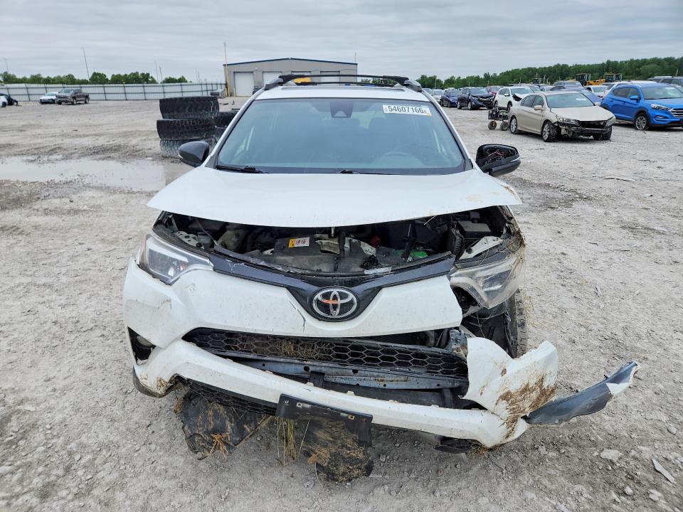 54607166 :رقم المزاد ، JTMJFREV8HJ137463 vin ، 2017 Toyota Rav4 مزاد بيع