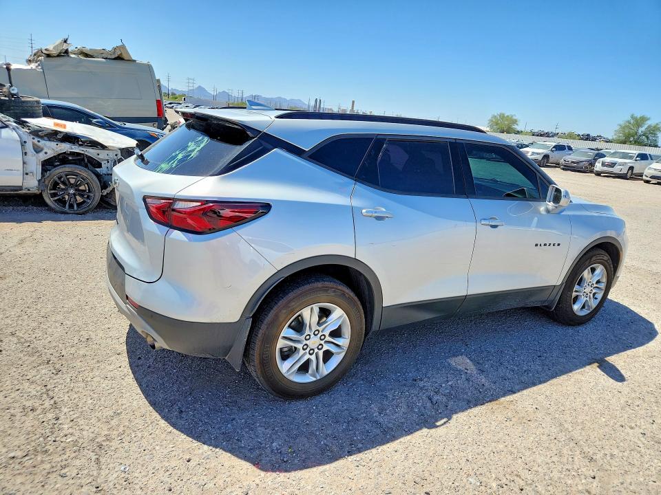 Продажа на аукционе авто 2019 Chevrolet Blazer, vin: 3GNKBGRS5KS690010, номер лота: 53807336