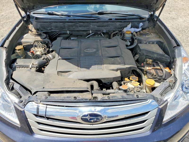 51913836 :رقم المزاد ، 4S4BRDLC6B2401244 vin ، 2011 Subaru Outback مزاد بيع