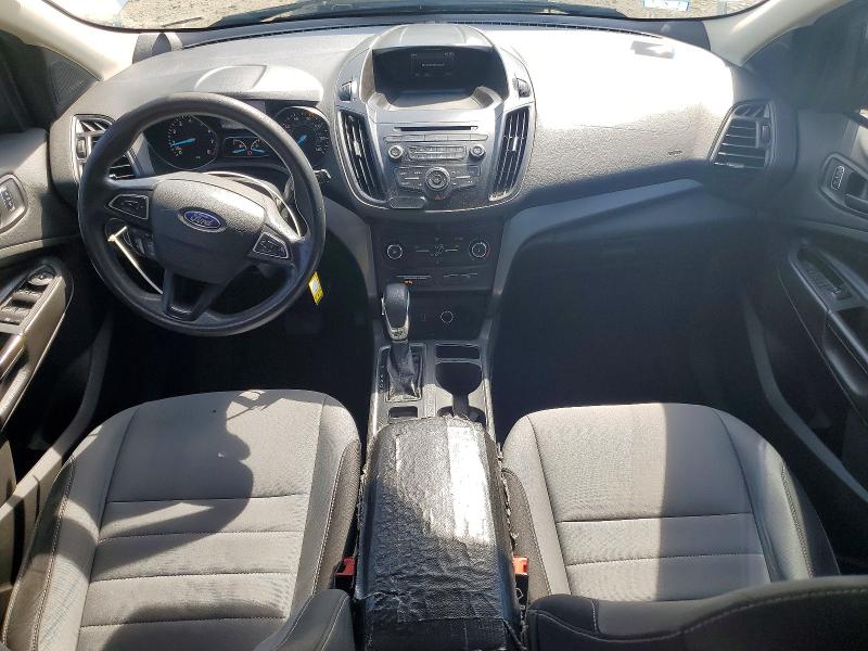 2017 Ford Escape მანქანა იყიდება აუქციონზე, vin: 1FMCU0F78HUE27593, აუქციონის ნომერი: 54399096