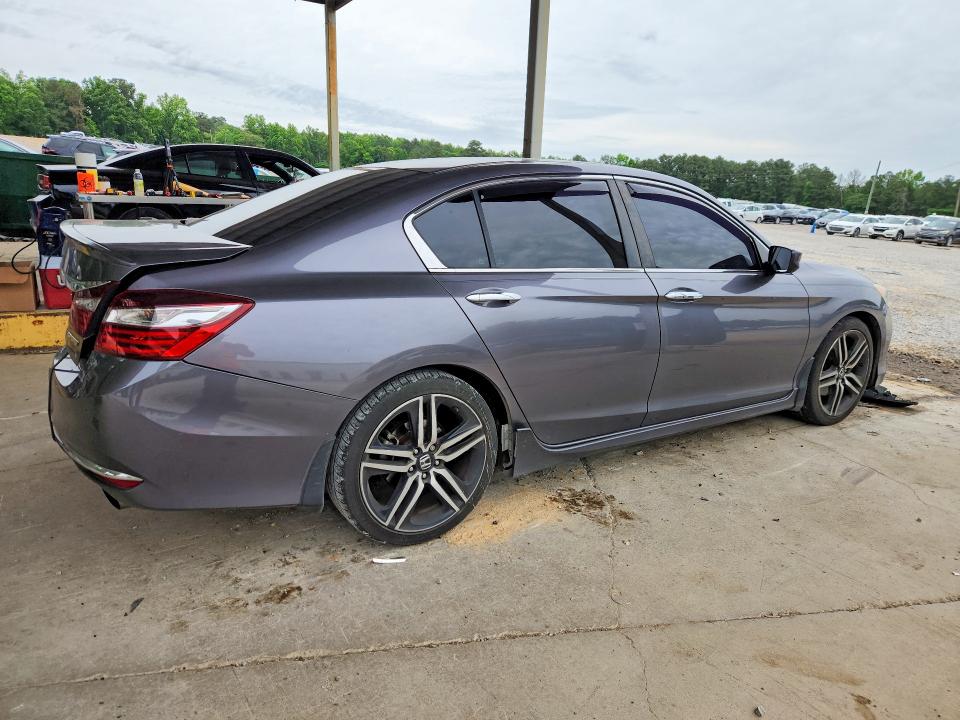 Продажа на аукционе авто 2017 Honda Accord, vin: 1HGCR2F5XHA143238, номер лота: 52752856