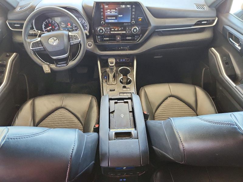 52330656 :رقم المزاد ، 5TDLZRAH9NS095092 vin ، 2022 Toyota Highlander مزاد بيع