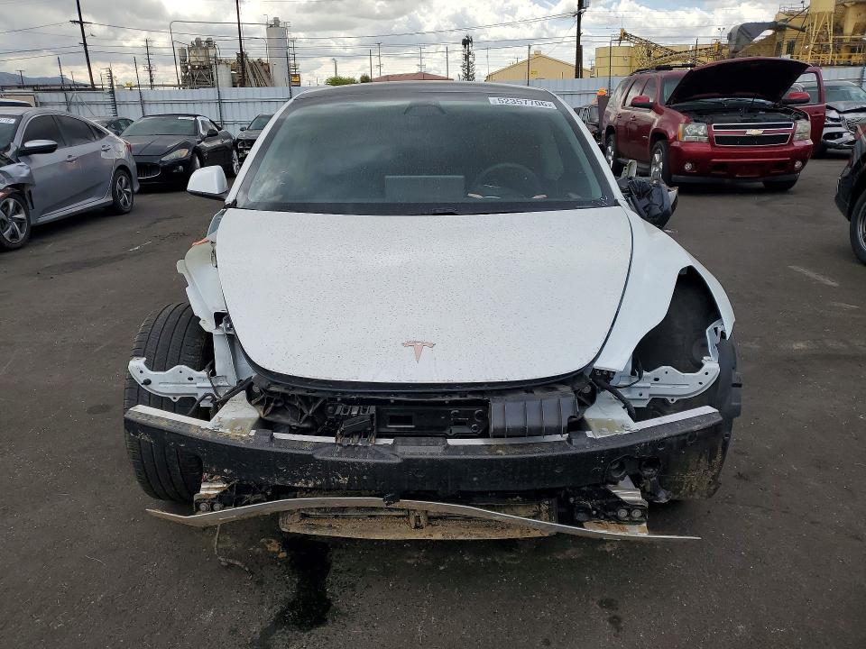 Продаж на аукціоні авто 2021 Tesla Model 3, vin: 5YJ3E1EA0MF073222, номер лоту: 52357706