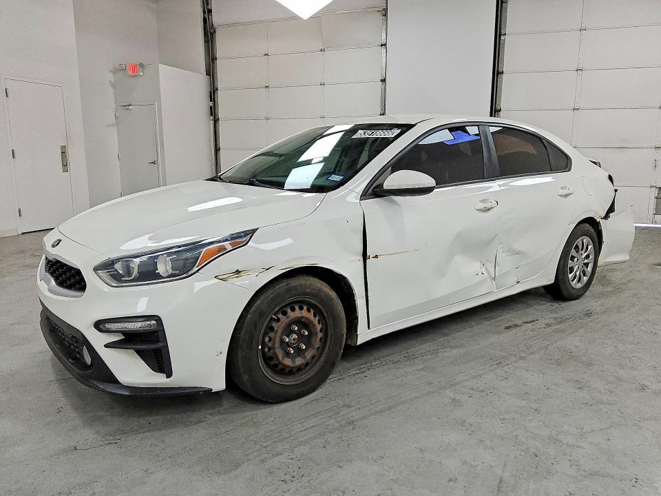 2020 Kia Forte მანქანა იყიდება აუქციონზე, vin: 3KPF24AD8LE190817, აუქციონის ნომერი: 53518666