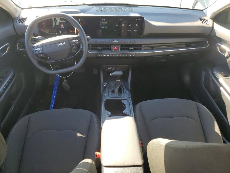 2026 Kia K4 მანქანა იყიდება აუქციონზე, vin: 3KPFT4DE8TE255389, აუქციონის ნომერი: 53187056