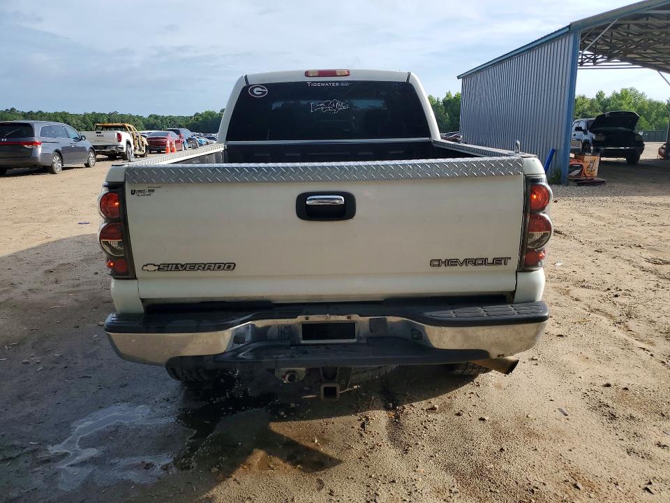 Продажа на аукционе авто 2004 Chevrolet Silverado, vin: 1GCHK23U04F120374, номер лота: 55231396