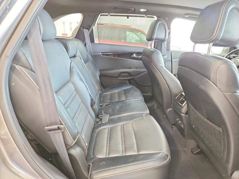 Продажа на аукционе авто 2016 Kia Sorento, vin: 5XYPKDA1XGG007842, номер лота: 52854026