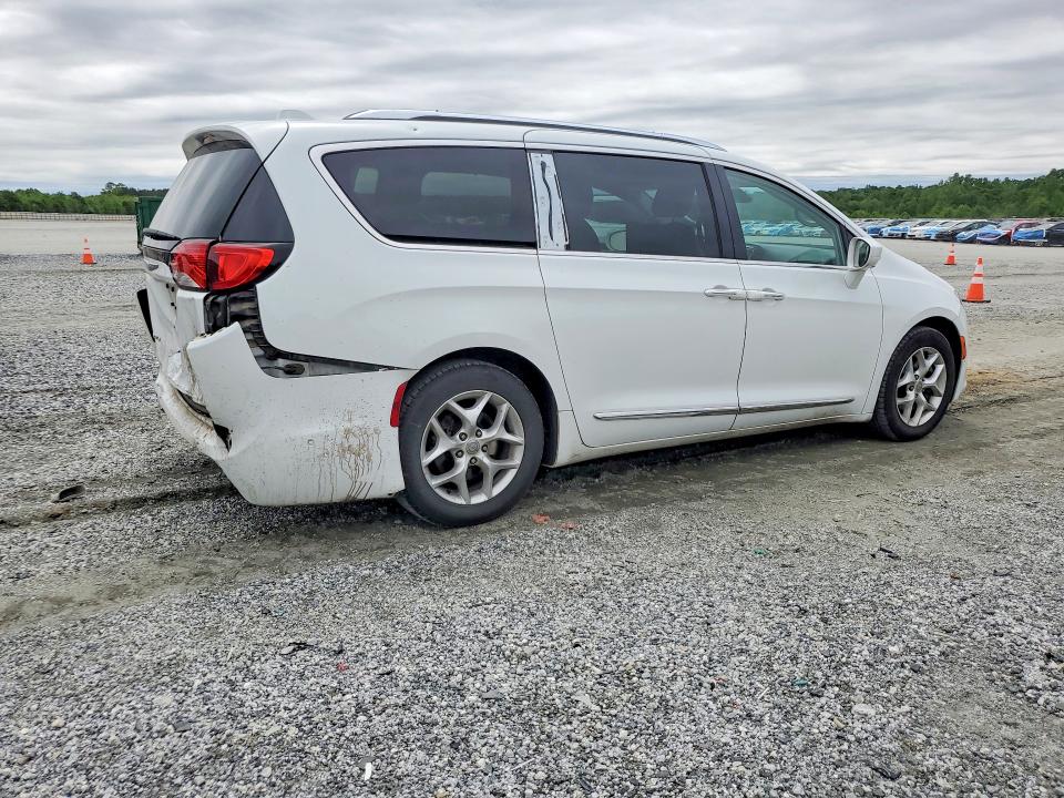2018 Chrysler Pacifica მანქანა იყიდება აუქციონზე, vin: 2C4RC1EG5JR132379, აუქციონის ნომერი: 52161846