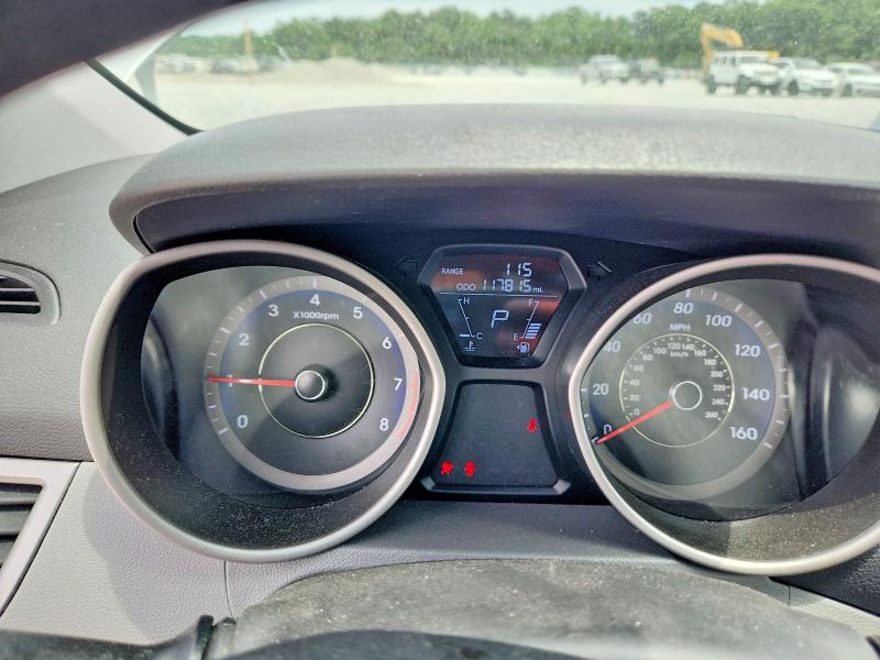 2013 Hyundai Elantra მანქანა იყიდება აუქციონზე, vin: KMHDH4AE0DU611796, აუქციონის ნომერი: 53408226