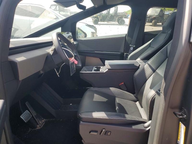 52474946 :رقم المزاد ، 7G2CEHED6SA063076 vin ، 2025 Tesla Cybertruck مزاد بيع