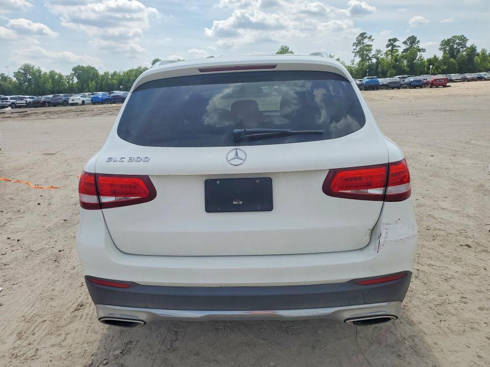 55662106 :رقم المزاد ، WDC0G4JB4GF093772 vin ، 2016 Mercedes-benz Glc مزاد بيع
