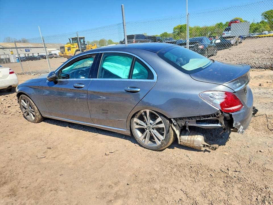 2018 Mercedes-benz C მანქანა იყიდება აუქციონზე, vin: 55SWF4KBXJU246473, აუქციონის ნომერი: 52060196