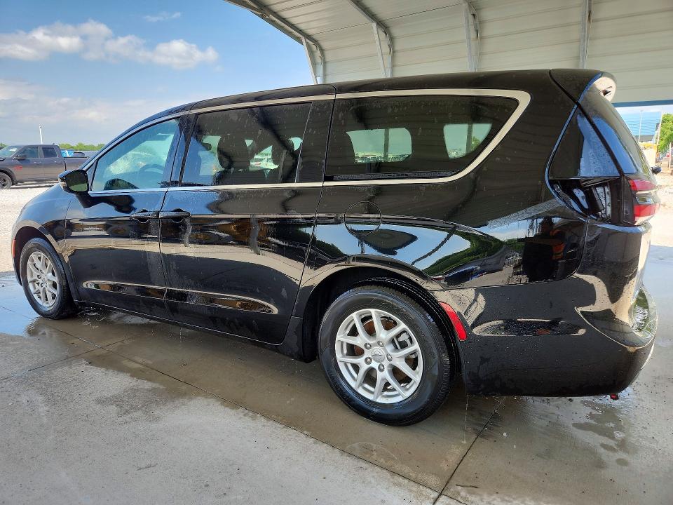 Auction sale of the 2025 Chrysler Pacifica, vin: 2C4RC1BG7SR554479, lot number: 53790946
