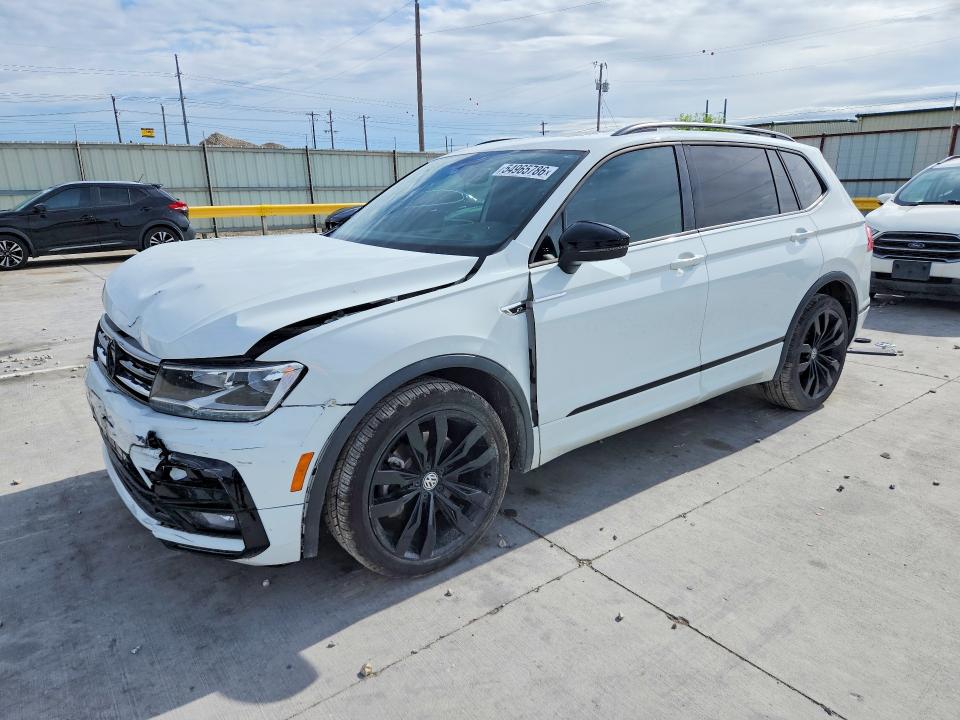 54965786 :رقم المزاد ، 3VV3B7AX5MM006344 vin ، 2021 Volkswagen Tiguan مزاد بيع