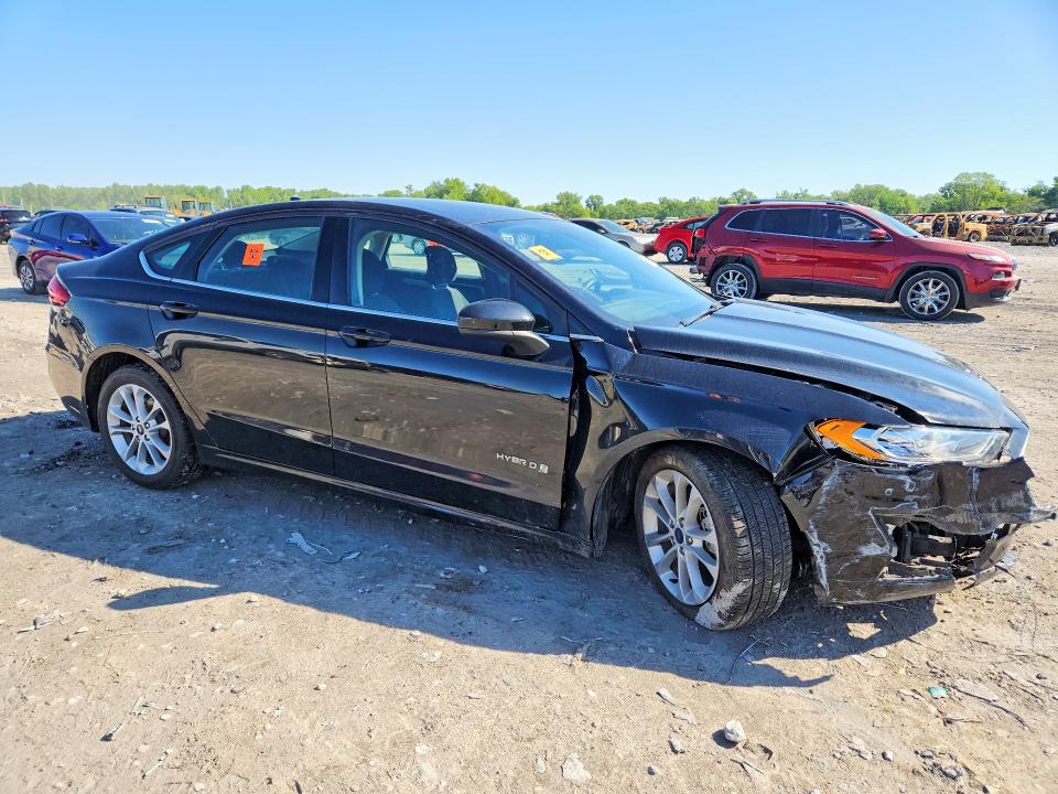 Продаж на аукціоні авто 2019 Ford Fusion, vin: 3FA6P0LU0KR183770, номер лоту: 52795736