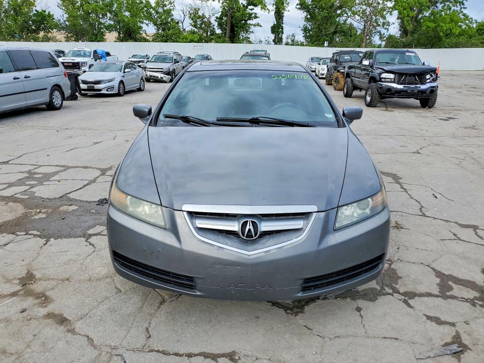 52507076 :رقم المزاد ، 19UUA65585A043817 vin ، 2005 Acura Tl مزاد بيع
