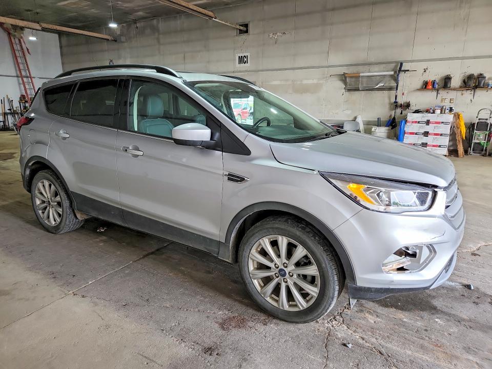 52357566 :رقم المزاد ، 1FMCU9HD8KUA70334 vin ، 2019 Ford Escape مزاد بيع