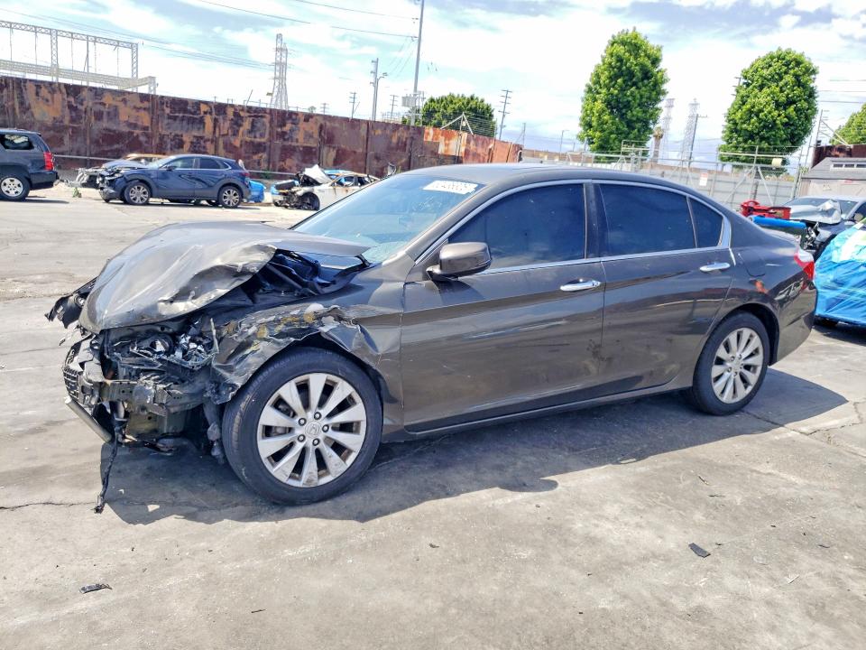 Продажа на аукционе авто 2015 Honda Accord, vin: 1HGCR3F8XFA004014, номер лота: 52436326
