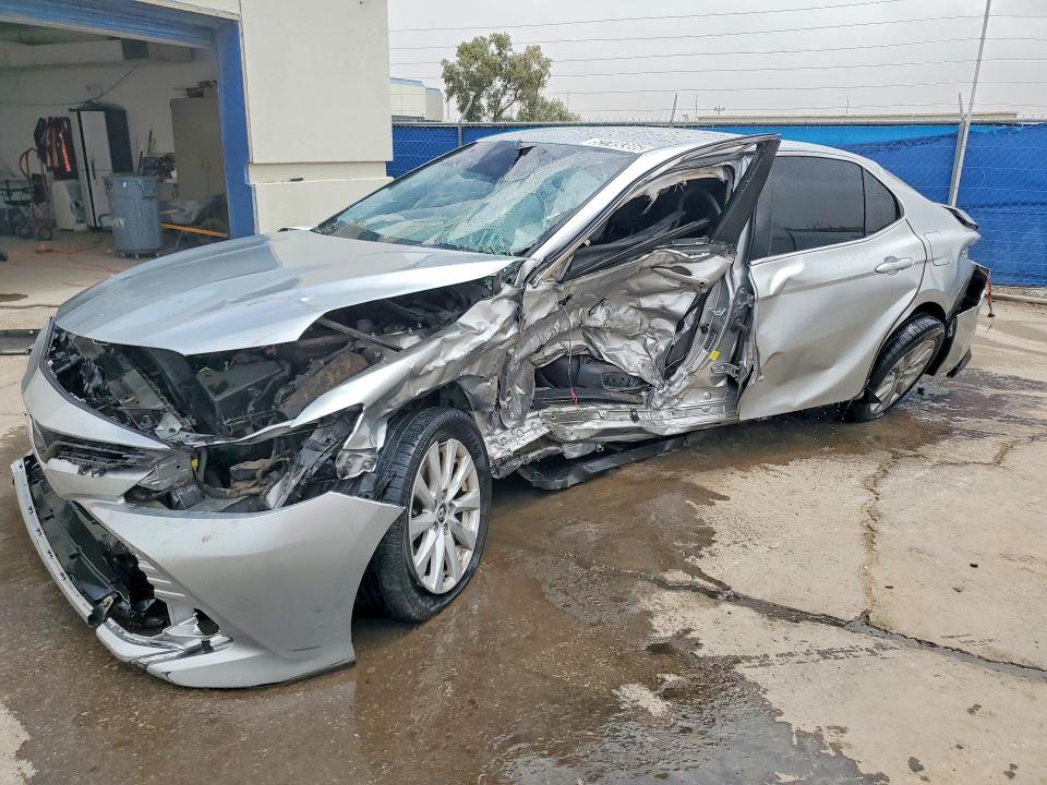 Aukcja sprzedaży 2018 Toyota Camry, vin: JTNB11HK3J3035872, numer aukcji: 52749386