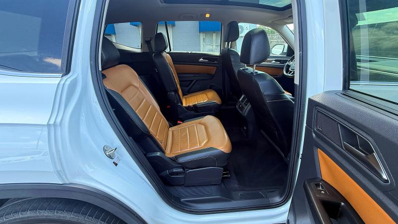 54199266 :رقم المزاد ، 1V2NR2CA3KC521144 vin ، 2019 Volkswagen Atlas مزاد بيع