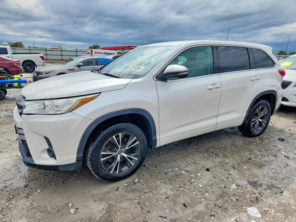53919356 :رقم المزاد ، 5TDZARFH5JS036920 vin ، 2018 Toyota Highlander مزاد بيع