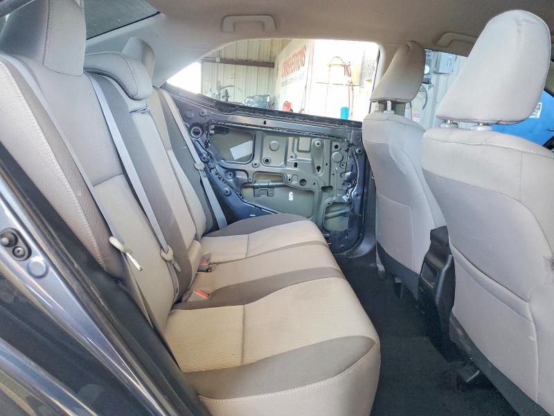 Продажа на аукционе авто 2018 Toyota Corolla, vin: 5YFBURHE9JP812499, номер лота: 52840616