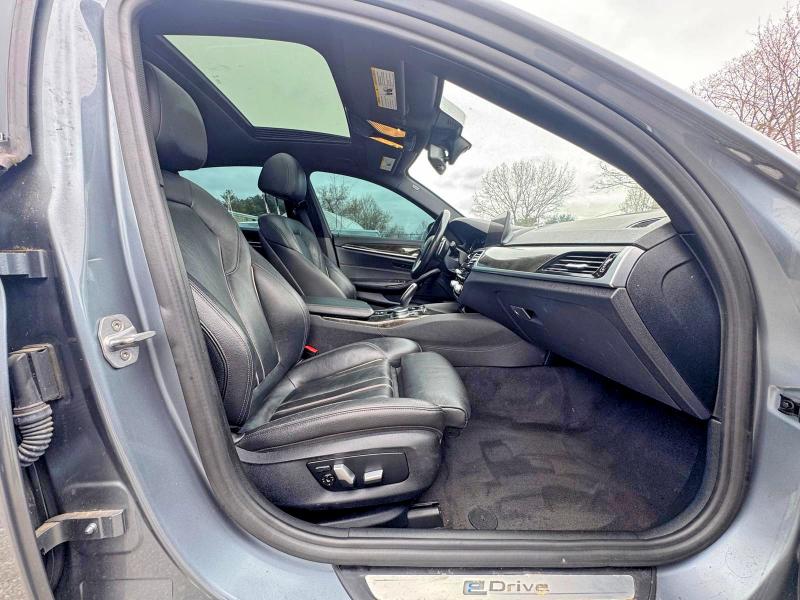 55226946 :رقم المزاد ، WBAJB1C56JB374403 vin ، 2018 Bmw 530xe مزاد بيع