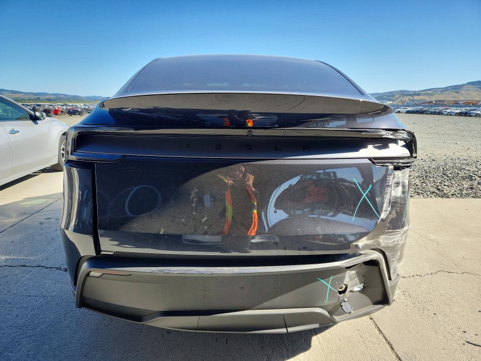 2026 Tesla Model Y მანქანა იყიდება აუქციონზე, vin: 7SAYGDED5TF449491, აუქციონის ნომერი: 54062626