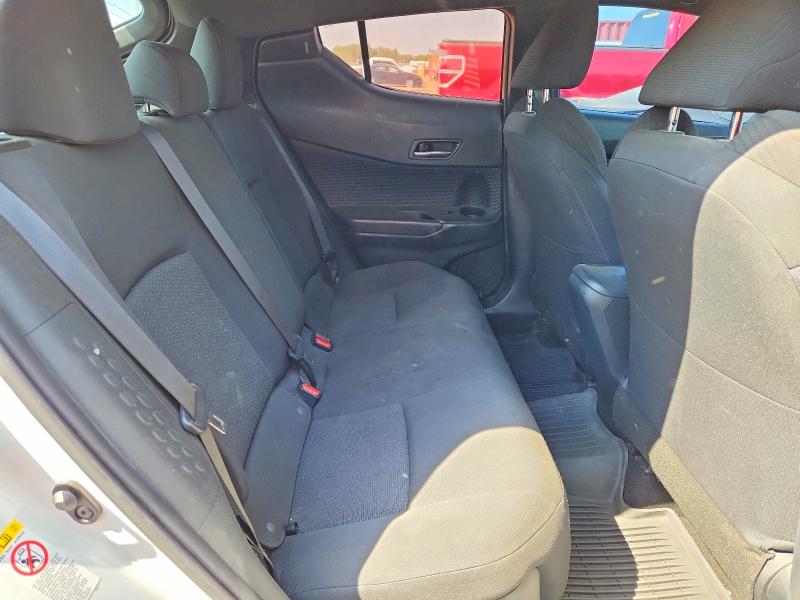 55106876 :رقم المزاد ، NMTKHMBX7JR058848 vin ، 2018 Toyota C-hr مزاد بيع