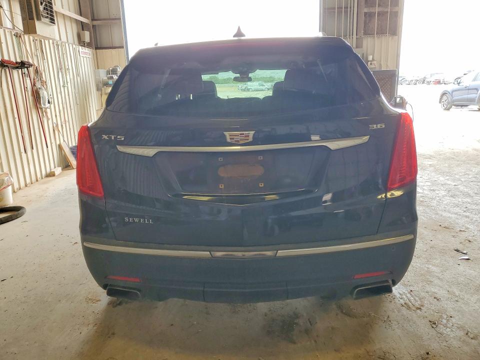 Продажа на аукционе авто 2017 Cadillac Xt5, vin: 1GYKNCRS9HZ105508, номер лота: 53138156