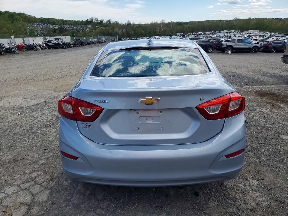 Продаж на аукціоні авто 2017 Chevrolet Cruze, vin: 1G1BE5SM5H7141424, номер лоту: 53323286