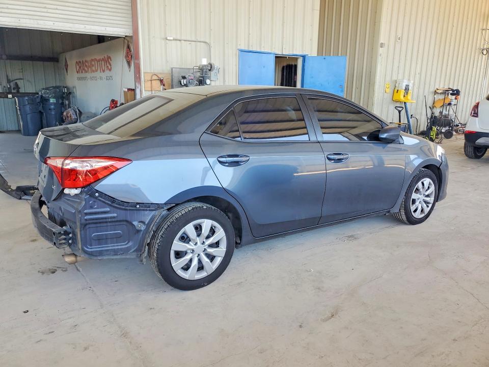 Продажа на аукционе авто 2018 Toyota Corolla, vin: 5YFBURHE9JP812499, номер лота: 52840616