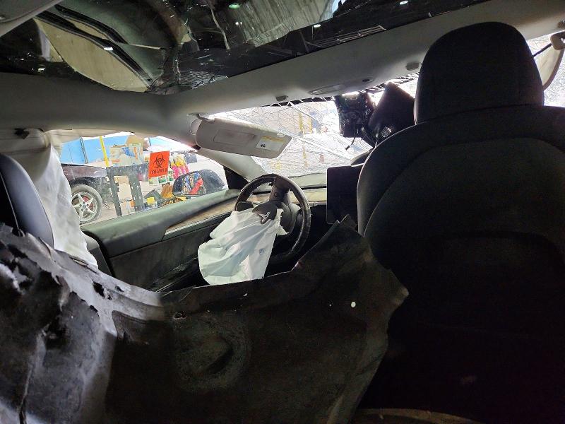 Auction sale of the 2022 Tesla Model 3, vin: 5YJ3E1EA3NF303854, lot number: 52433696