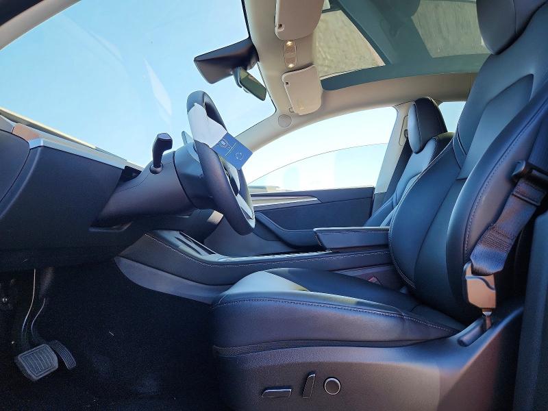 53276686 :رقم المزاد ، 7SAYGDEE0PA061595 vin ، 2023 Tesla Model Y مزاد بيع