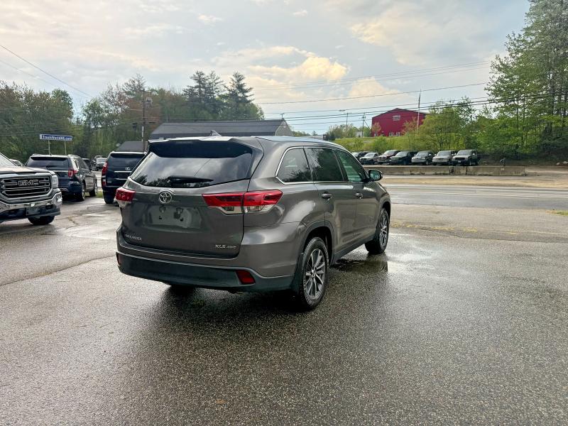 Aukcja sprzedaży 2019 Toyota Highlander, vin: 5TDJZRFHXKS564184, numer aukcji: 54537716