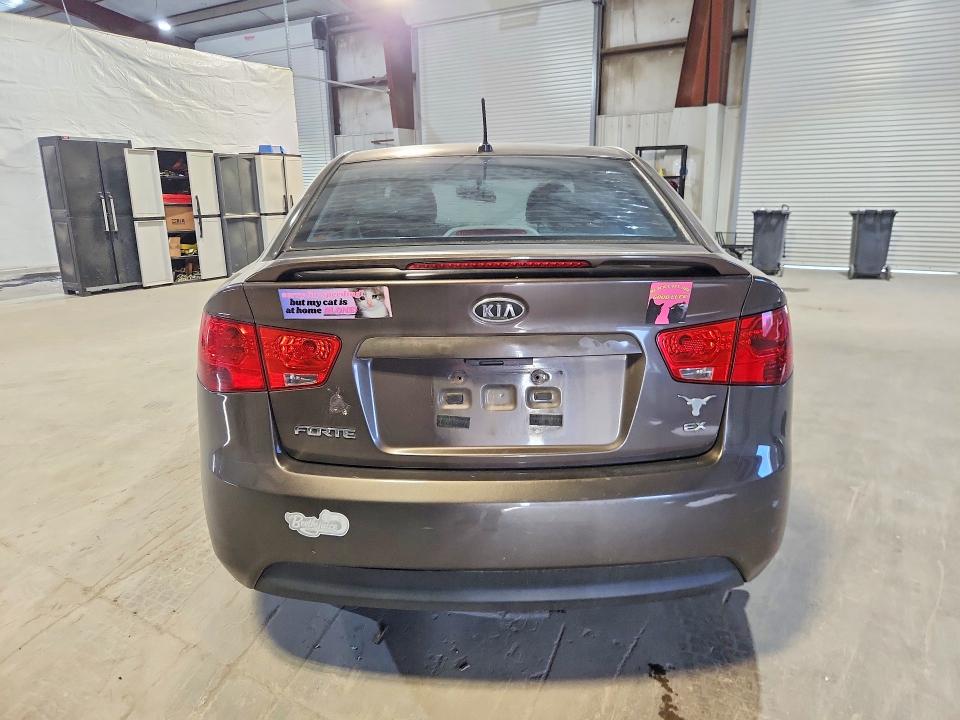 52499756 :رقم المزاد ، KNAFU4A26D5716073 vin ، 2013 Kia Forte مزاد بيع