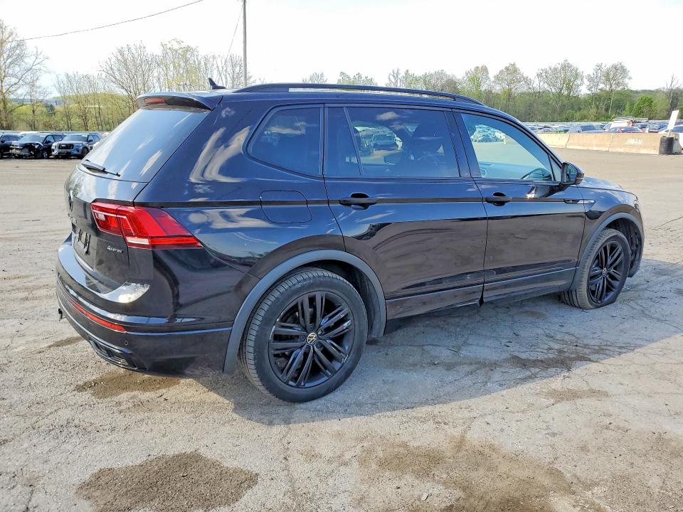 52598346 :رقم المزاد ، 3VV8B7AX1NM024766 vin ، 2022 Volkswagen Tiguan مزاد بيع
