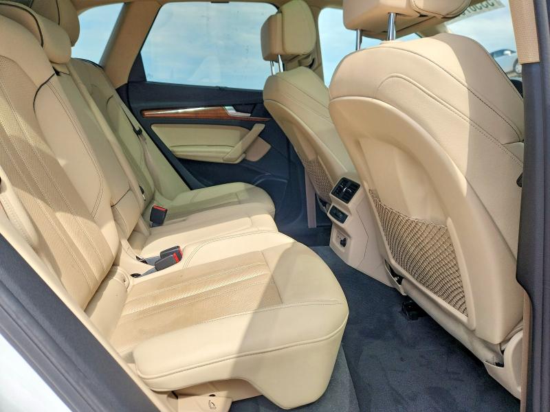 Продажа на аукционе авто 2021 Audi Q5, vin: WA1BAAFY8M2058404, номер лота: 53507656
