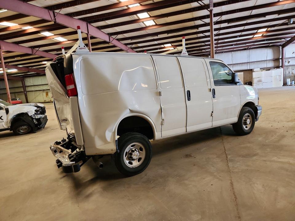 Продажа на аукционе авто 2024 Chevrolet Express G2500, vin: 1GCWGAF73R1195454, номер лота: 51865356