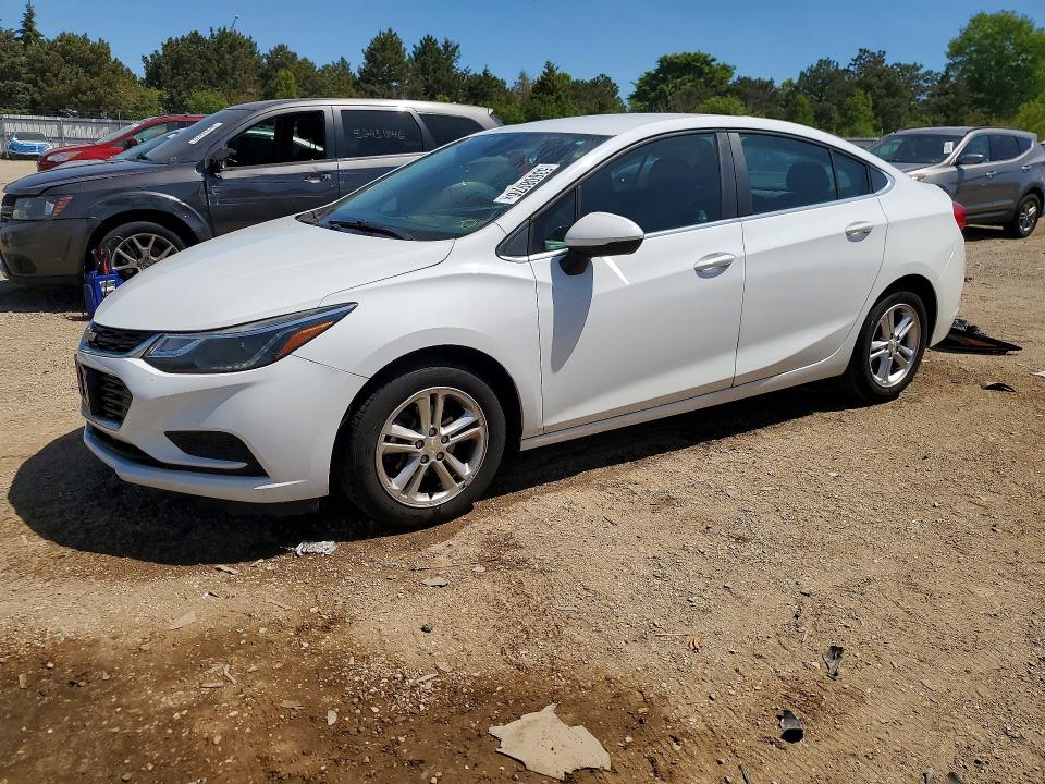 53608976 :رقم المزاد ، 1G1BE5SM9H7232583 vin ، 2017 Chevrolet Cruze مزاد بيع