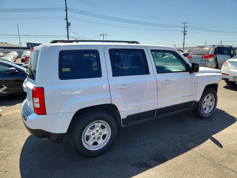 52610456 :رقم المزاد ، 1C4NJPBA1GD675666 vin ، 2016 Jeep Patriot مزاد بيع